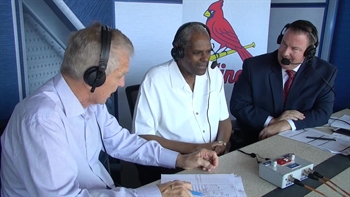 Bob Gibson on losing nine games in 1968: 'I'm still mad about that'