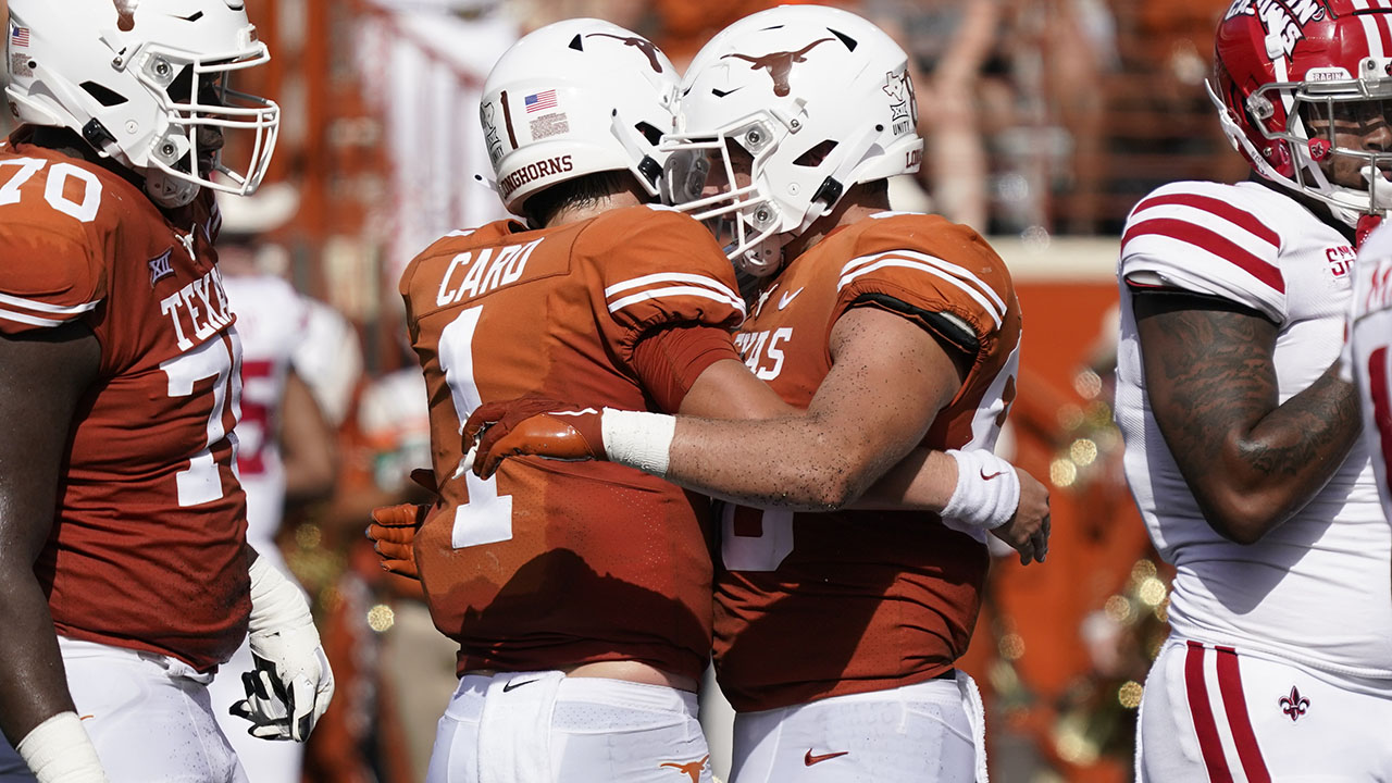 Hudson Card scores three-yard rushing TD, puts Texas up 28-12 on Louisiana