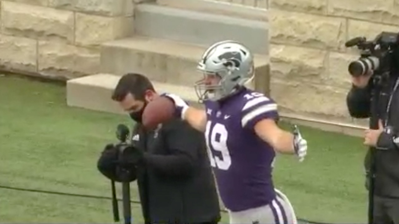 Wildcats extend lead, Will Howard finds Sammy Wheeler for 16-yard touchdown, 27-7