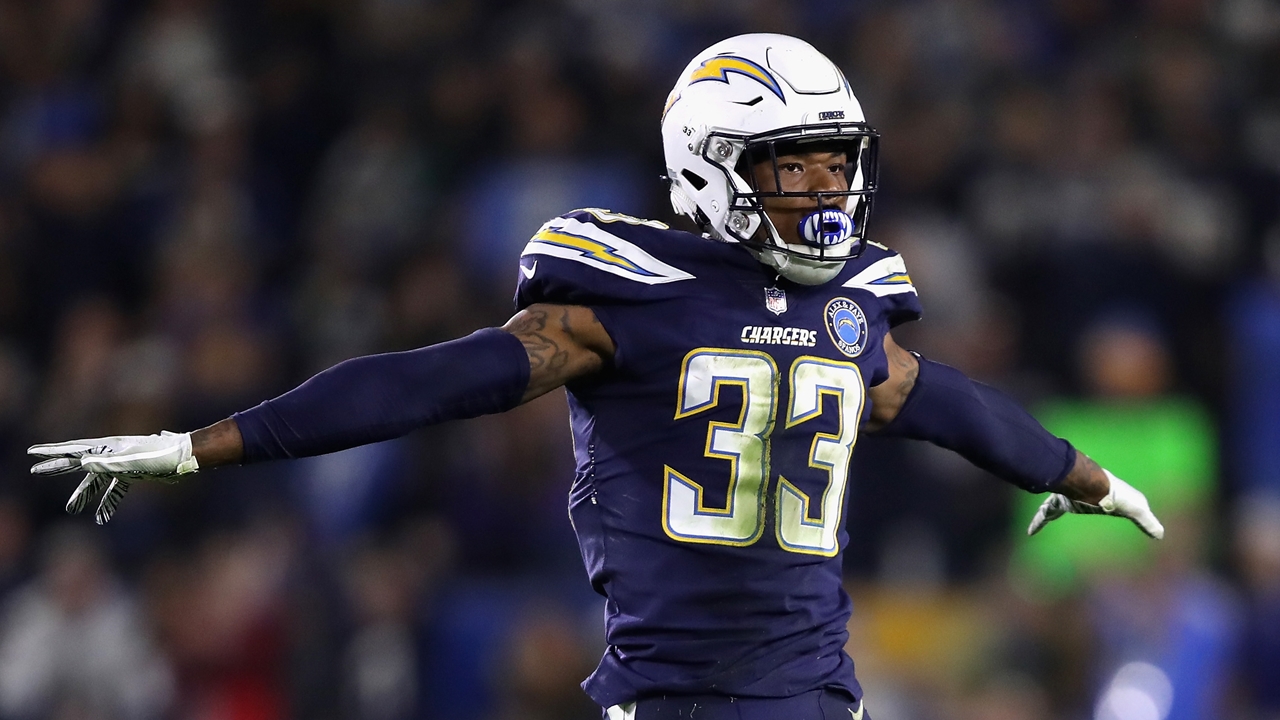 Clay Travis: 8 is the perfect number for the Chargers projected win total