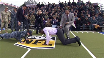 Navy Sonar Technician challenges Michael Vick to pushup contest