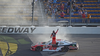 FINAL LAPS: Christopher Bell notches another win to his strong season