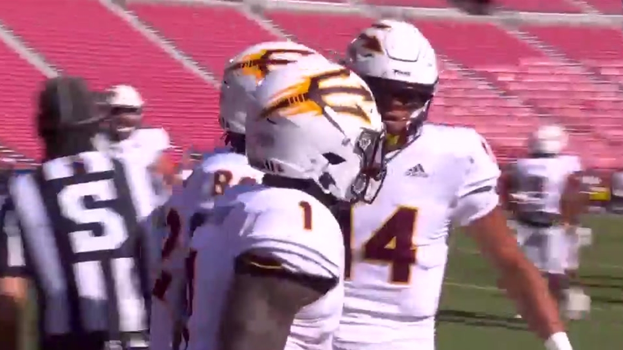 Arizona State gets 4th down stop, takes lead on ensuing drive thanks to DeaMonte Trayanum’s 25-yard TD run, 10-7