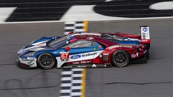 Ford & Lamborghini take GTLM & GTD class wins at the 2017 Rolex 24 at Daytona