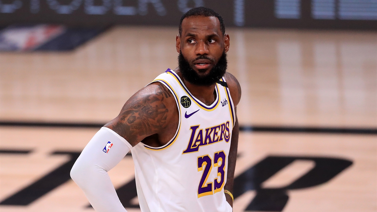 Skip Bayless breaks down why LeBron & the Lakers should be seriously concerned about the Clippers | UNDISPUTED