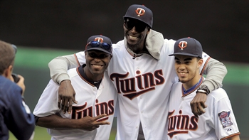 Kevin Garnett and Tyus Jones throw first pitch in Minnesota episode artwork