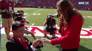 Nebraska homecoming king pops the question