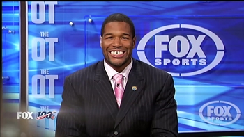 NFL on FOX crew relives Michael Strahan's first Thanksgiving working for FOX