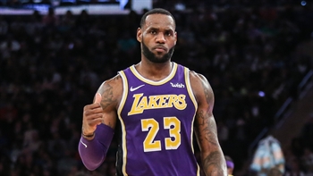 Dwight Howard on LeBron:  Guys want to play with him √¢‚Ç¨‚Äù he can elevate them to the next level