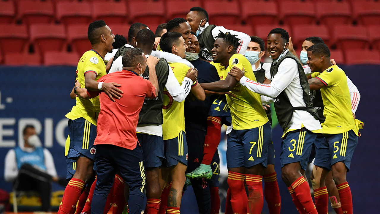 Colombia head to Copa semis after penalties win over Uruguay