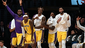 Nick Wright reacts to LeBron's trade comments: 'The Lakers are doing this the right way'