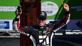Kyle Busch dominates for NASCAR Truck Series win in Martinsville