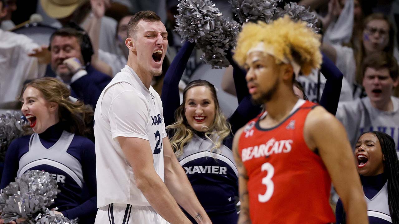 Jack Nunge has a career-high night with 31 points and 15 rebounds to give Xavier the victory