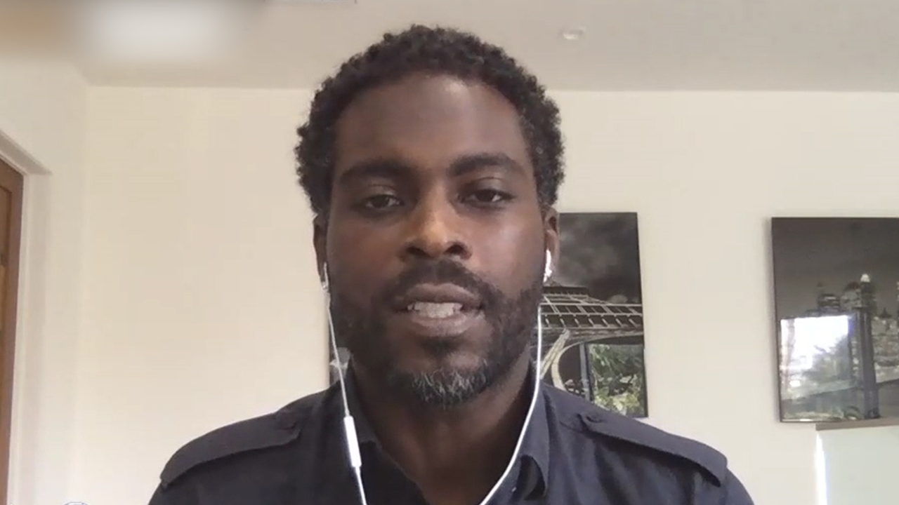 Michael Vick on the progression of black quarterbacks & it's importance in the NFL  | UNDISPUTED