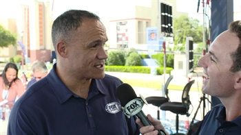 FOX College Football's Robert Smith at the State Fair talking Rivalries