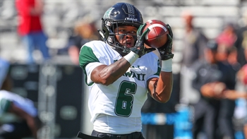 Hawaii hangs on 45-38 over Arizona in last-second thriller | College Football Highlights