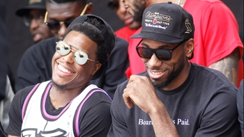 Shannon Sharpe on why the Raptors should be the frontrunner to sign Kawhi Leonard over the Clippers