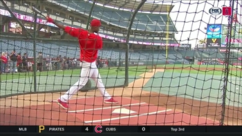 Tim Salmon demonstrates the ideal approach to hitting