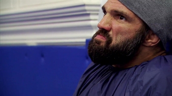 Marcelo 'Grilo' Alfaya has a unique way of preparing for a fight episode artwork