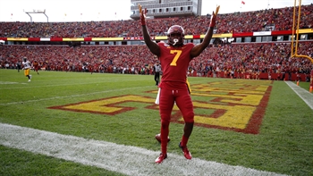 Iowa State WR Deshaunte Jones completes 51-yard TD to La'Michael Pettway