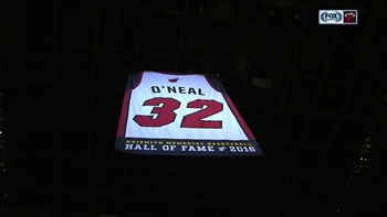 Miami Heat retire Shaq's No. 32
