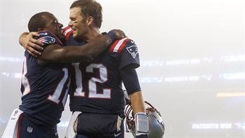 Cris Carter reveals how Tom Brady's Patriots get better during the course of the season
