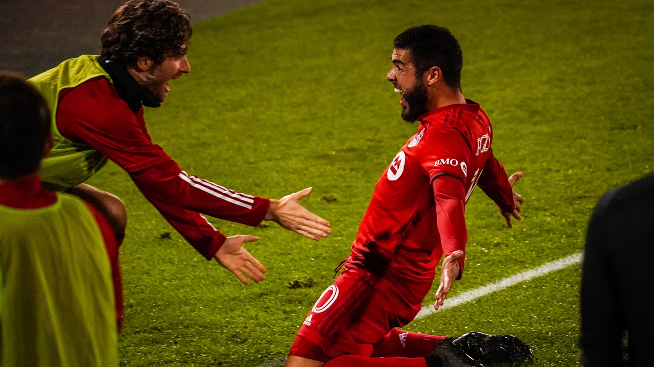 Alejandro Pozuelo delivers Toronto FC difference-making goal in win over Philadelphia Union