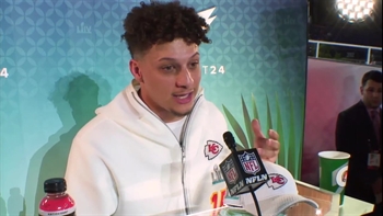 Mahomes on Kobe: 'I still watch videos of him before games'