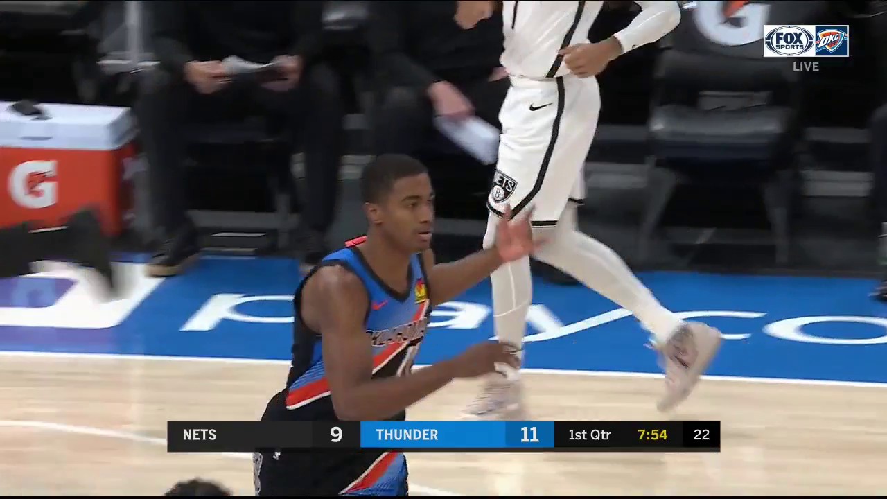 HIGHLIGHTS: Théo Maledon Splashes in the Three-Pointer