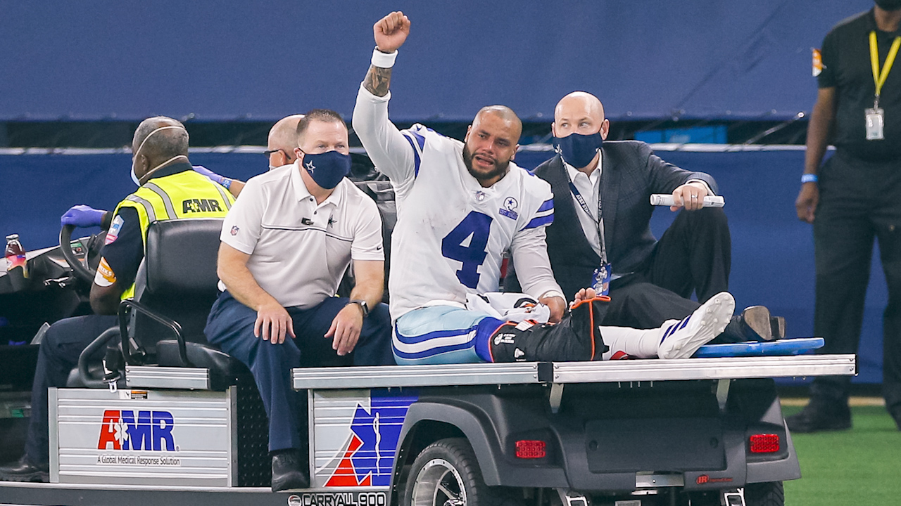 Michael Vick reacts & relates to devastation of Dak after season-ending injury in Cowboys v. Giants | FIRST THINGS FIRST