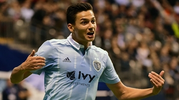 Dániel Sallói gets Sporting KC the lead vs. LAFC | 2018 MLS Highlights