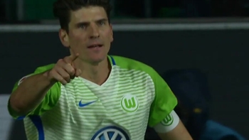 VfL Wolfsburg vs. Hertha Berlin | 2017-18 Bundesliga Highlights