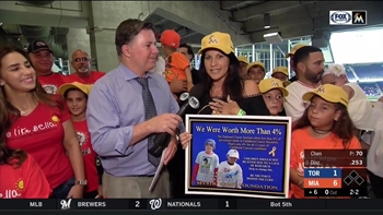 Marlins go gold, raise awareness for fight against childhood cancer