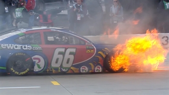 Timmy Hill erupts into flames on pit road | 2018 MARTINSVILLE