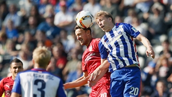 Hertha BSC Berlin vs. VfB Stuttgart - 2015–16 Bundesliga Highlights