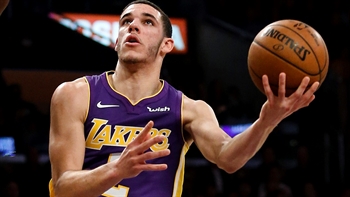 Shannon Sharpe reacts to LaVar blaming the Lakers' struggles on Luke Walton benching Lonzo