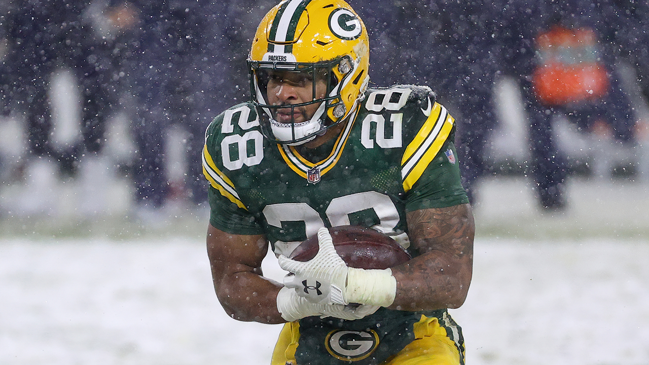 Packers now have 'a surf and turf backfield' -- Tony Gonzalez on their dual-threat offense