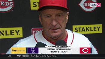 Reds skipper Jim Riggleman reacts to DeSclafani's return to the rubber