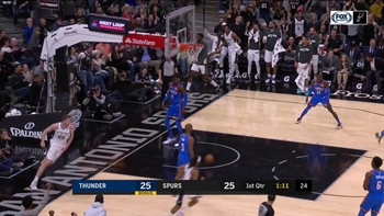 HIGHLIGHTS: Jakob Poeltl Off to the Races with Transition Slam