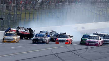 Timothy Peters wins as the field wrecks at Talladega | 2018 TRUCK SERIES | FOX NASCAR
