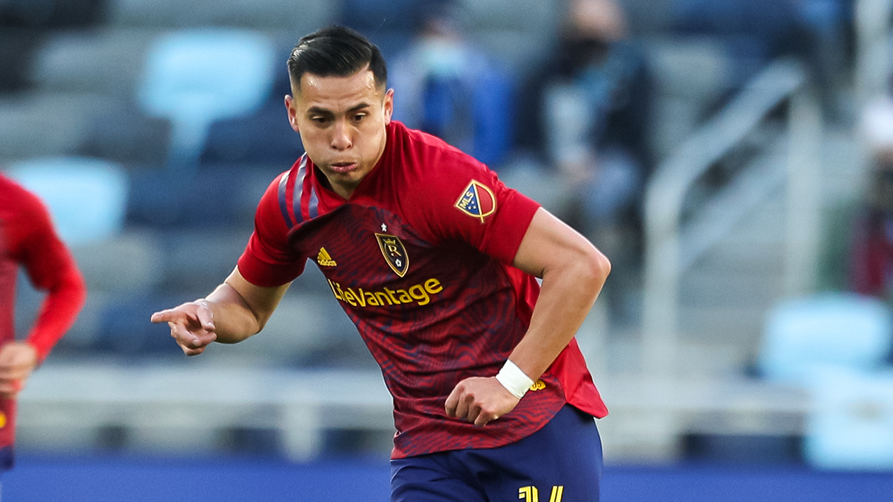 Rubio Rubin scores twice in Real Salt Lake√¢‚Ç¨‚Ñ¢s 3-1 win over Sporting KC
