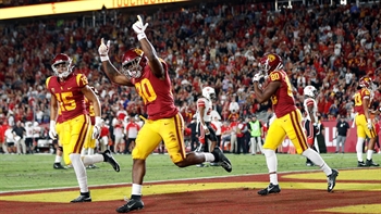 USC upsets No. 10 Utah behind third-string QB Matt Fink's huge night