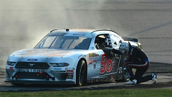 FINAL LAPS: Chase Briscoe captures first win of 2019 at Iowa