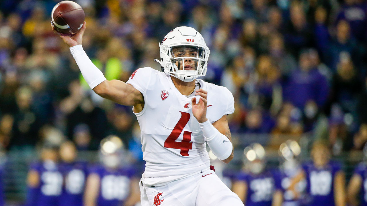 Jayden de Laura, Max Borghi shine as Washington State demolishes Washington  in 40-13 Apple Cup victory