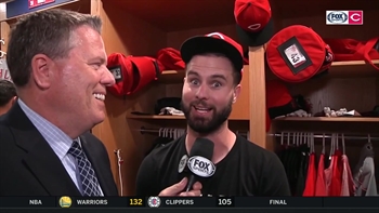 Jesse Winker explains his and Joey Votto's trust-fall homer celebrations