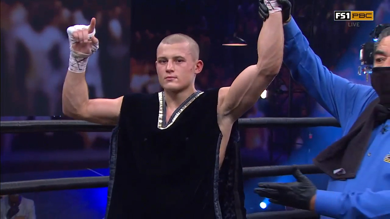 Eimantas Stanionis defeats Janer Gonzalez by ninth-round KO in PBC Fight Night main event