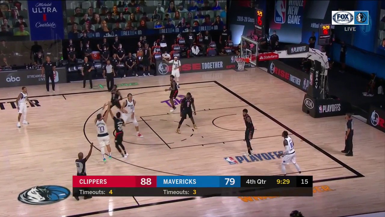 WATCH: LUKA 'Step Back Jack' in the 4th