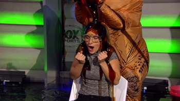Watch Rachel Bonnetta get drenched with 2 buckets of maple syrup to pay off a wager