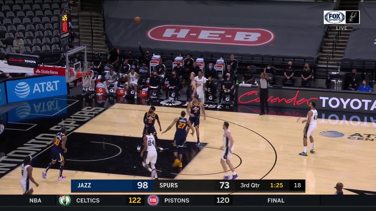 HIGHLIGHTS: Keldon Johnson Steals and Slams it Again