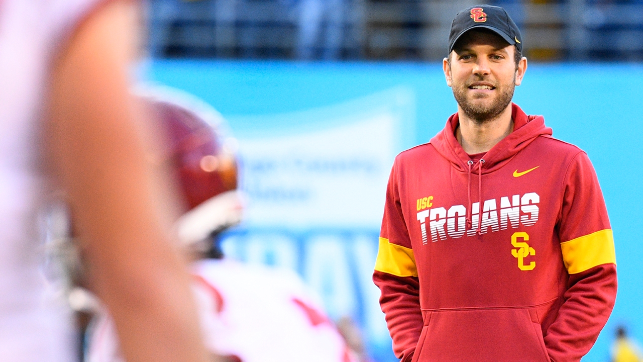 Graham Harrell on Texas Tech quarterback fraternity, USC Offense Expectations